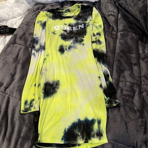 Fashion nova tye dye queen dress RARE - Picture 4 of 5